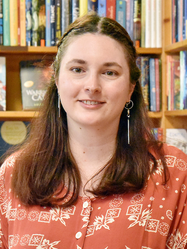 Portraitfoto von Jenni Kupka