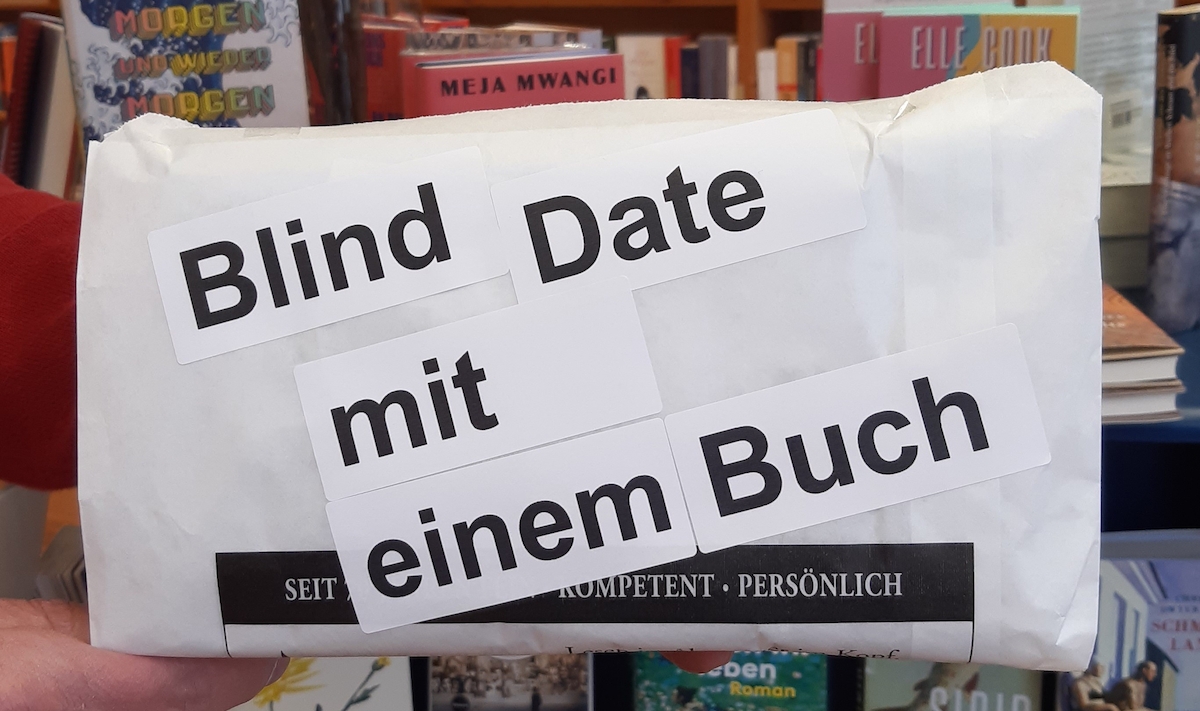 foto_blind_date_mit_einem_buch